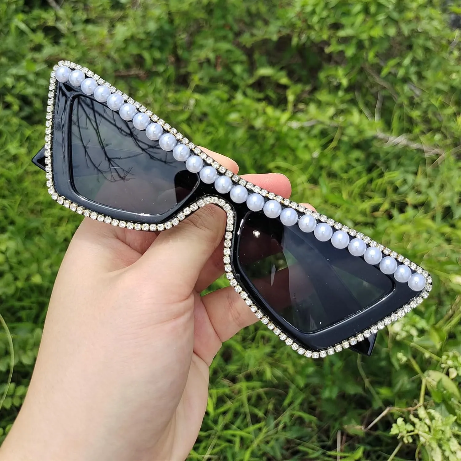 COTIA Fashion Cat Eye Pearl Diamond Sunglasses for Women Retro Narrow Cat-eye Rhinestone Sun Glasses Triangle Vintage Style