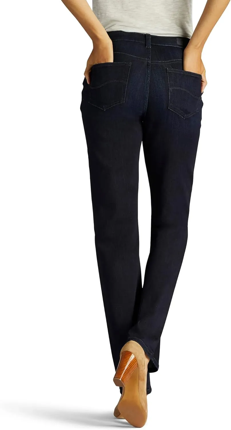 Lee Women's Petite Relaxed Fit Straight Leg Jean