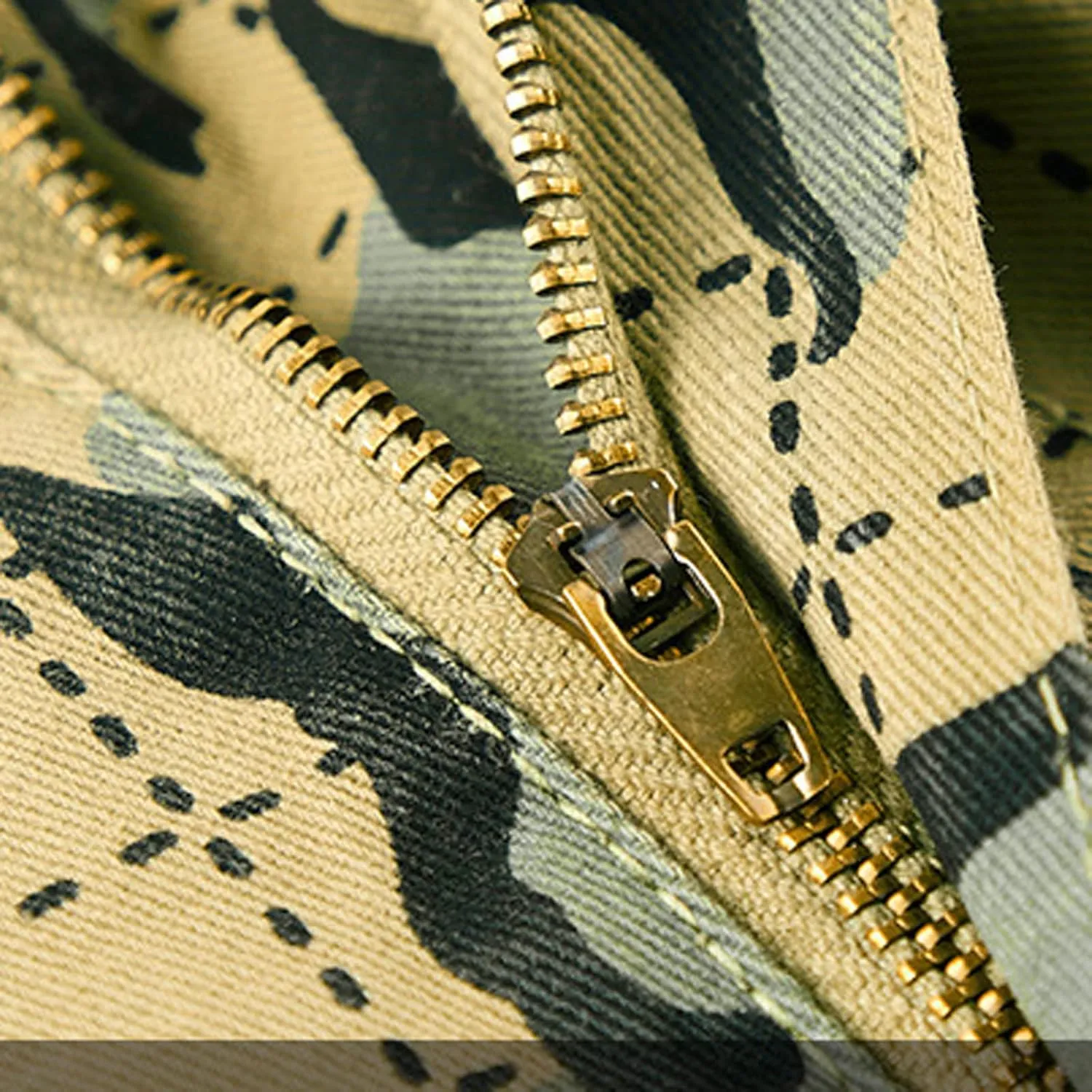 Mens Cotton Shorts Casual Camo Slim Fit Multi Pocket Zipper Straight Summer Linen Shorts Outdoor Sport Shorts