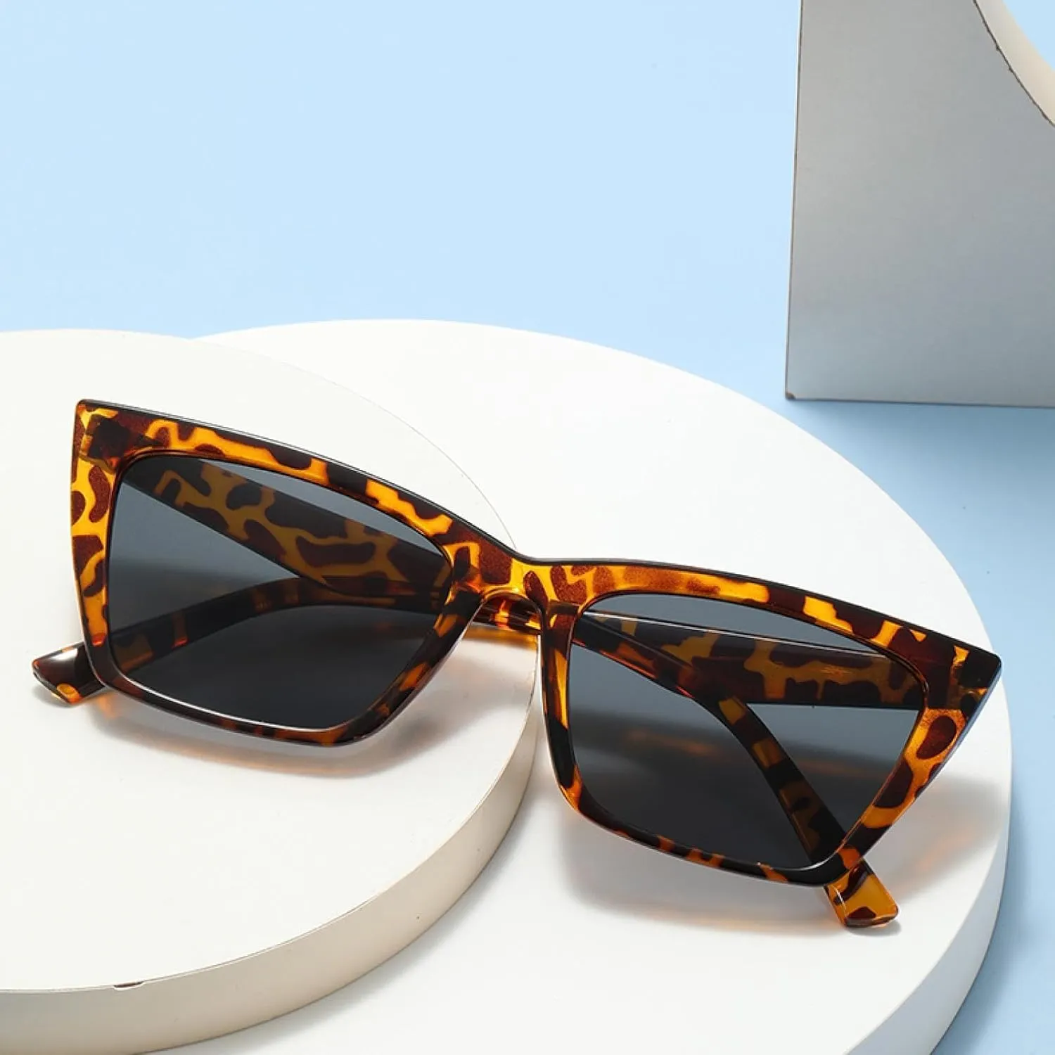 Retro Women Sunglasses Cat Eyes Minimalist Frame Classic Men Fashion Uv400