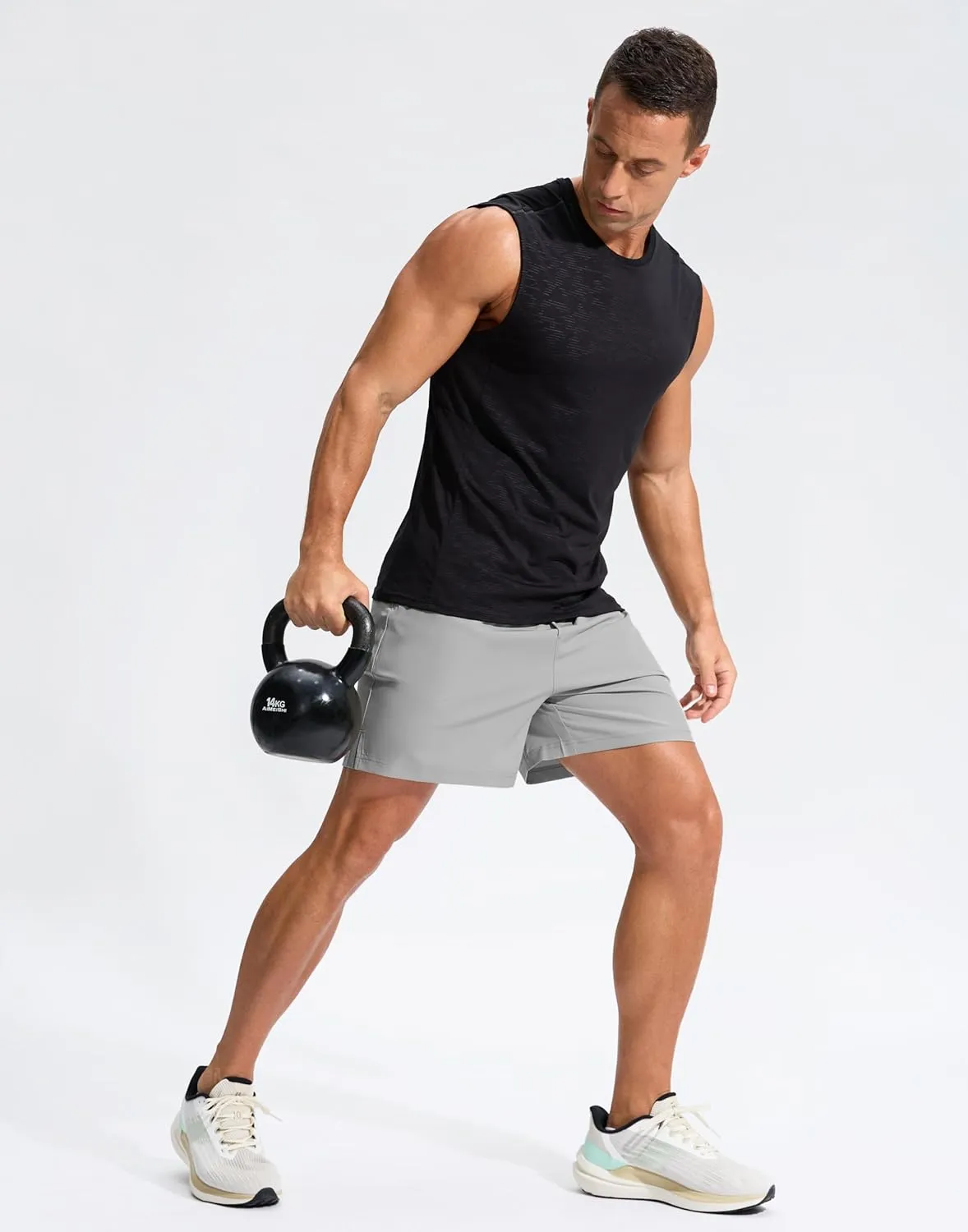 Soothfeel Men's Running Shorts with Zipper Pockets 5 Inch Quick Dry Sports Tennis Shorts Gym Workout Athletic Shorts for Men