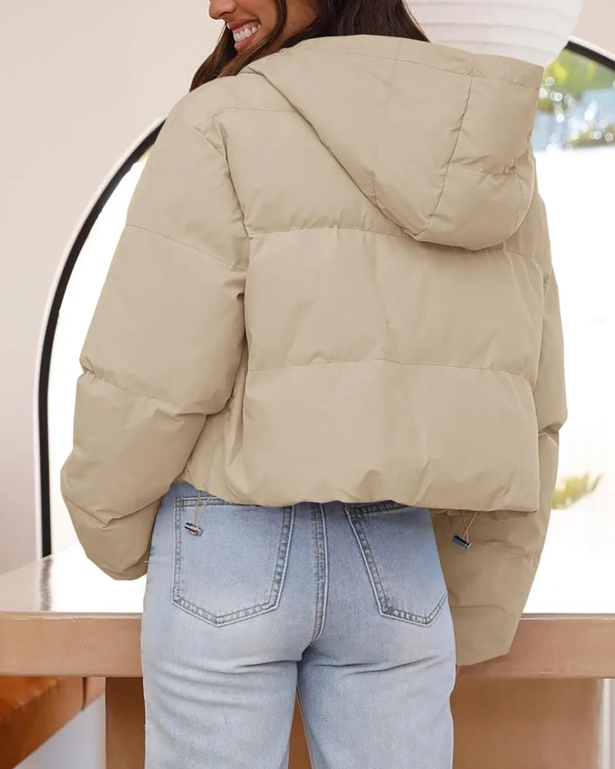 Tankaneo Women's Cropped Puffer Jacket Casual Winter Hoodie Baggy Short Down Coats with Pockets
