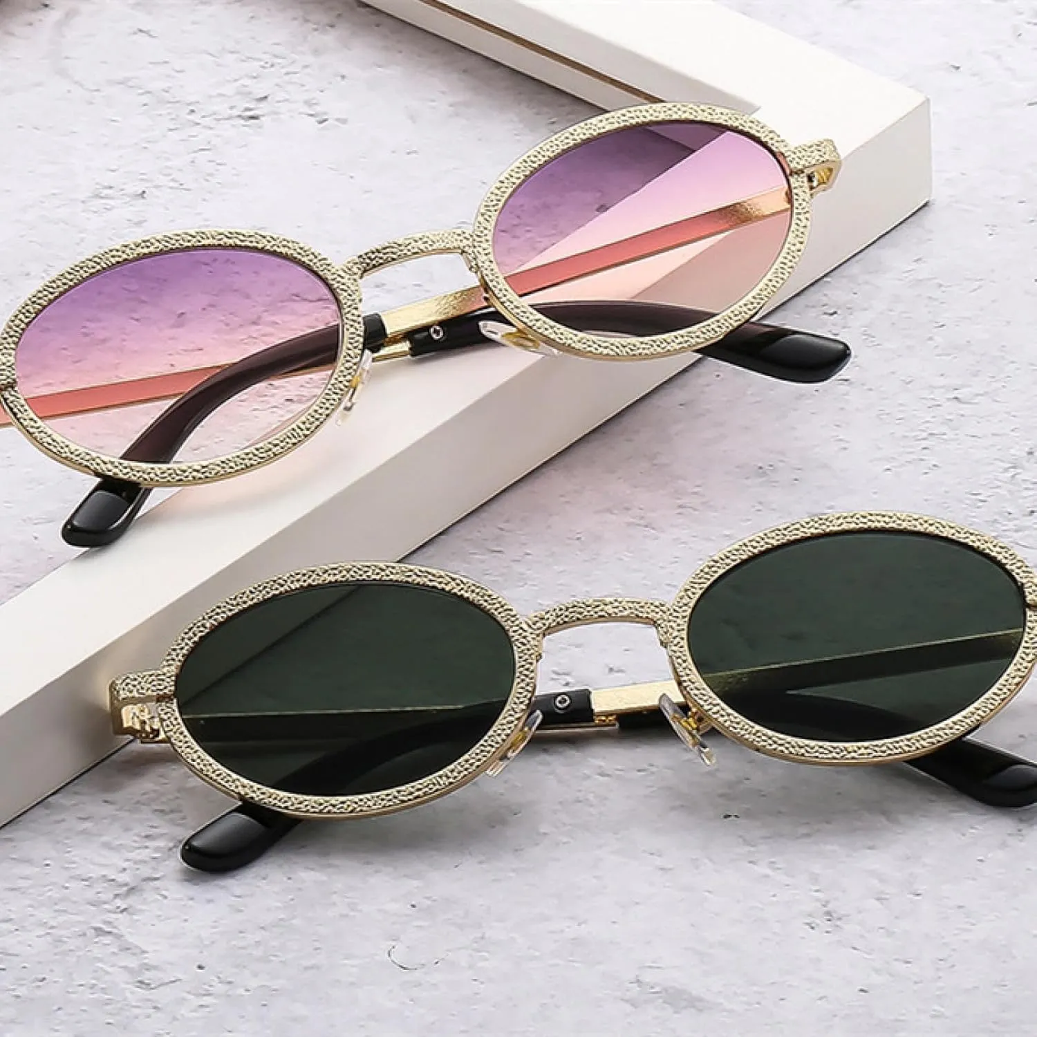 Vintage Round Men Fashion Small Oval Metal Sun Glasses for Women Luxury Uv400