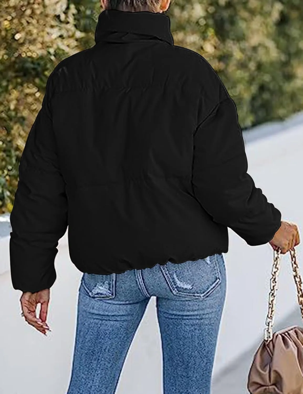 Wyeysyt Women's Winter Cropped Puffer Jacket Zip Long Sleeve Warm Short Coats Stand Collar Quilted Jacket with Pockets