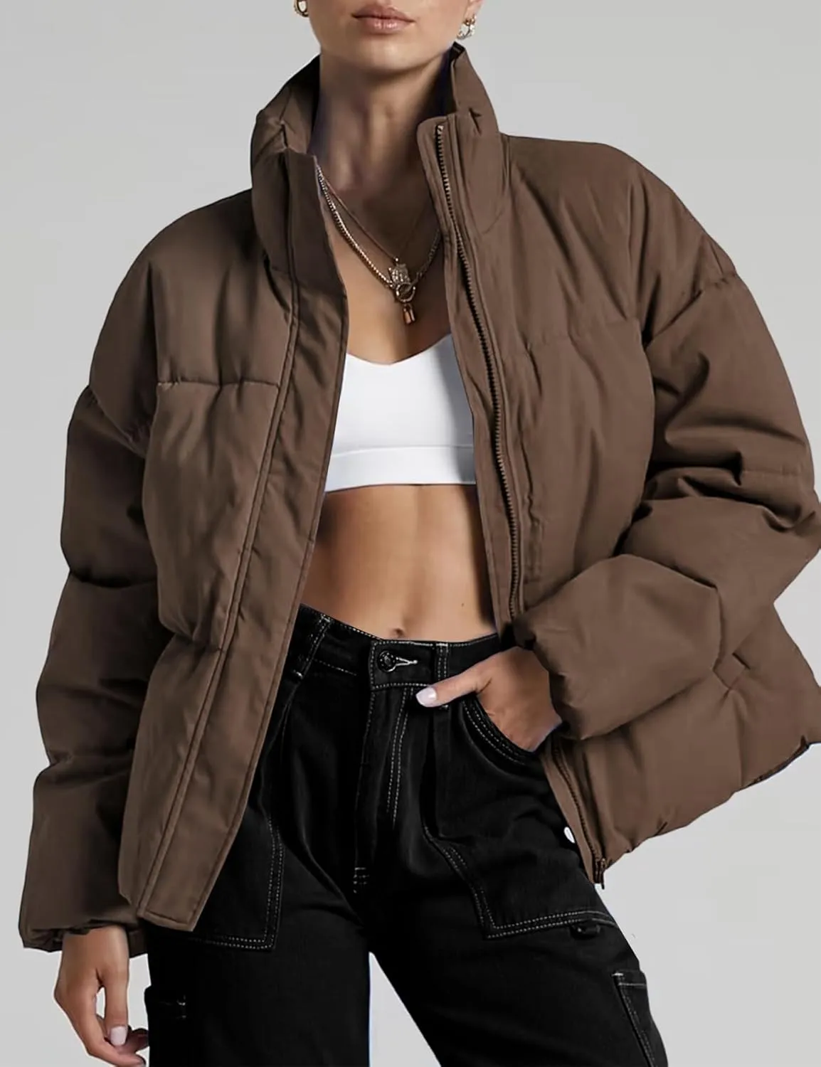 Wyeysyt Women's Winter Cropped Puffer Jacket Zip Long Sleeve Warm Short Coats Stand Collar Quilted Jacket with Pockets